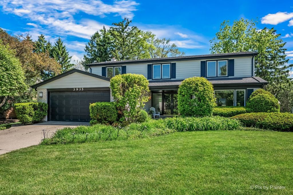 3935 Michael Lane, Glenview, IL 60026