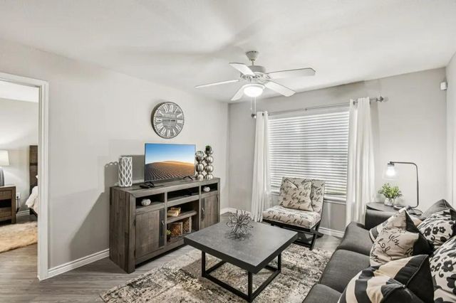 20000 Saums Road 13104, Katy, TX 77449