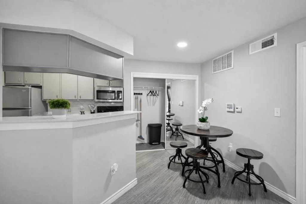 20000 Saums Road 13104, Katy, TX 77449