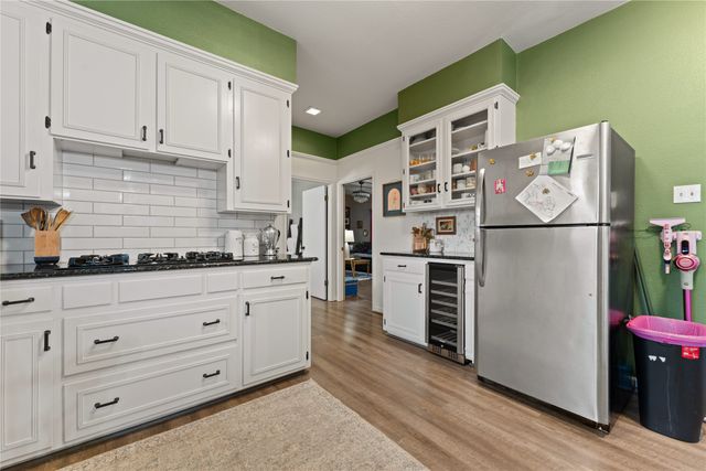 2509 Wooded Acres Drive, Waco, TX 76710