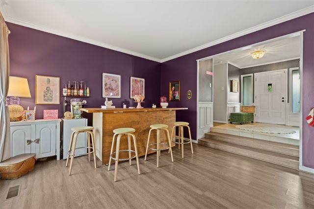 2509 Wooded Acres Drive, Waco, TX 76710