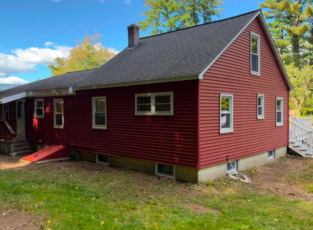 121 Moose Club Park Road, Goffstown, NH 03045
