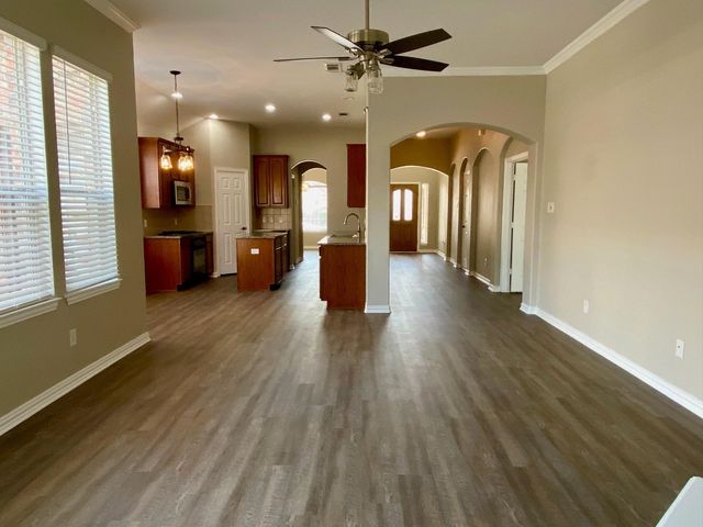 1813 Glen Aerie Lane, Corinth, TX 76210