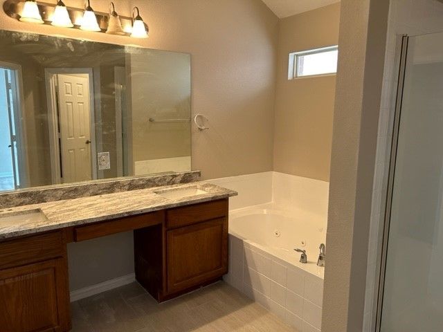 1813 Glen Aerie Lane, Corinth, TX 76210