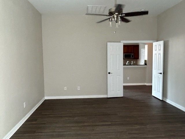 1813 Glen Aerie Lane, Corinth, TX 76210