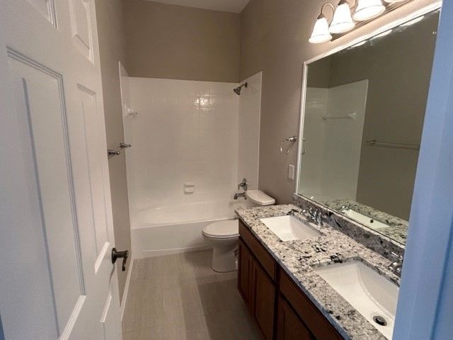 1813 Glen Aerie Lane, Corinth, TX 76210