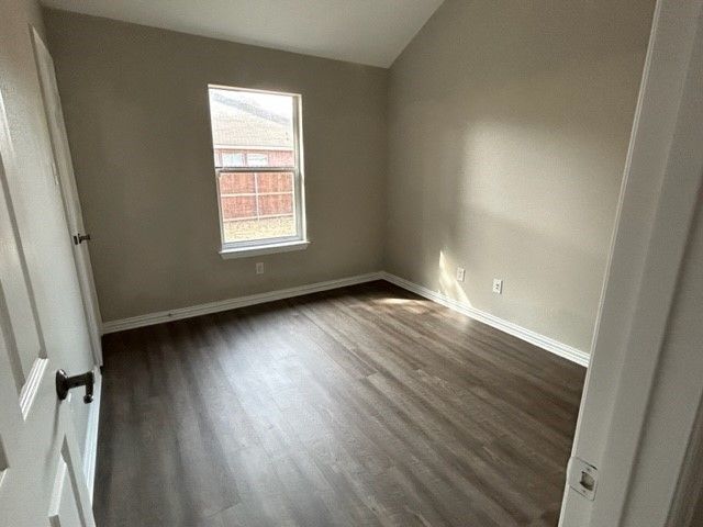 1813 Glen Aerie Lane, Corinth, TX 76210