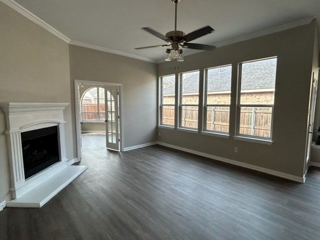 1813 Glen Aerie Lane, Corinth, TX 76210