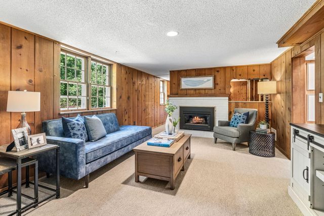 1420 Alpine Pass, Golden Valley, MN 55416