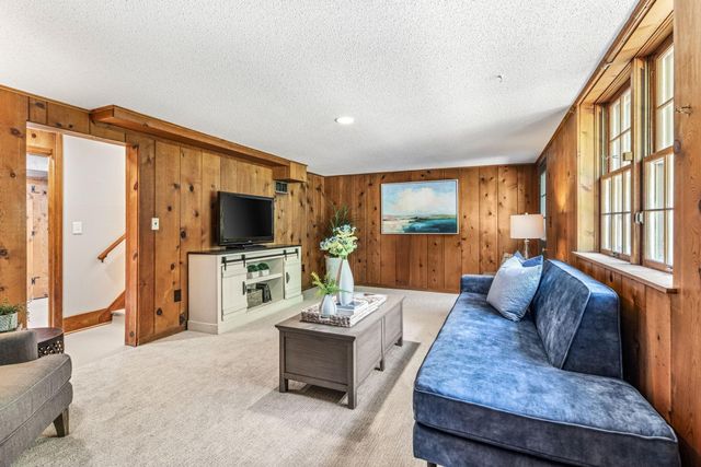 1420 Alpine Pass, Golden Valley, MN 55416