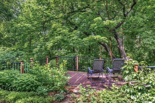 1420 Alpine Pass, Golden Valley, MN 55416