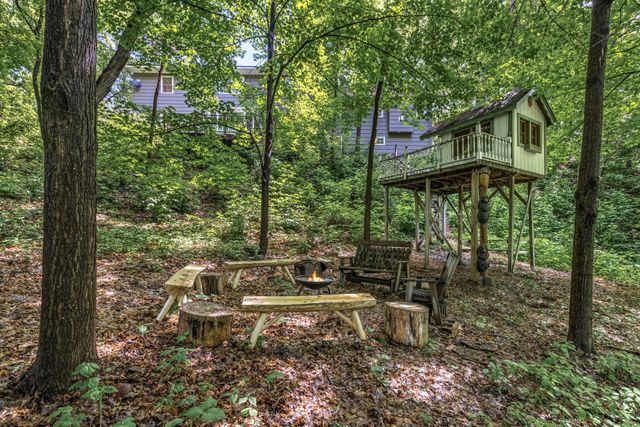 1420 Alpine Pass, Golden Valley, MN 55416