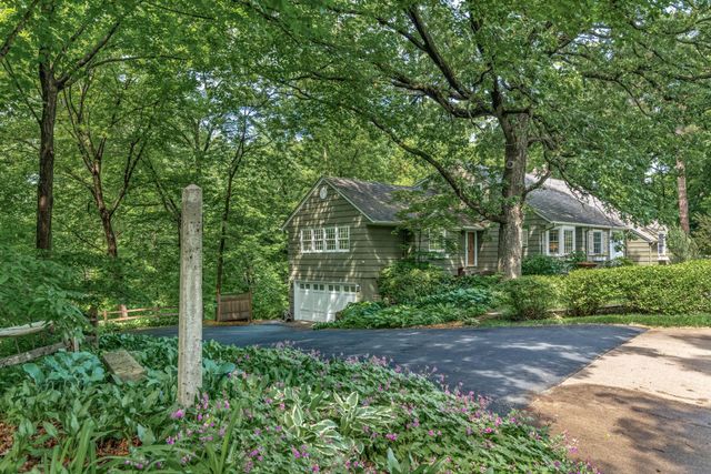 1420 Alpine Pass, Golden Valley, MN 55416