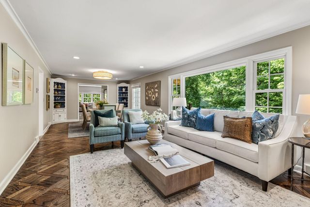 1420 Alpine Pass, Golden Valley, MN 55416