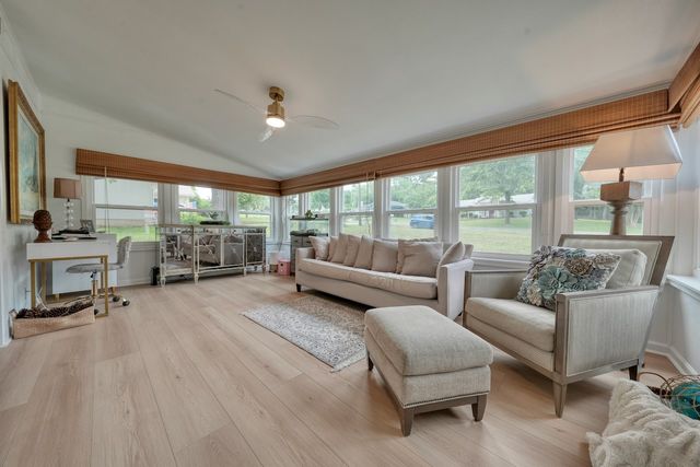 203 Texas Drive, Hideaway, TX 75771