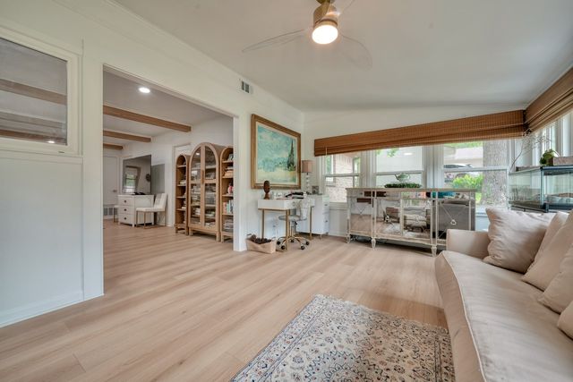 203 Texas Drive, Hideaway, TX 75771