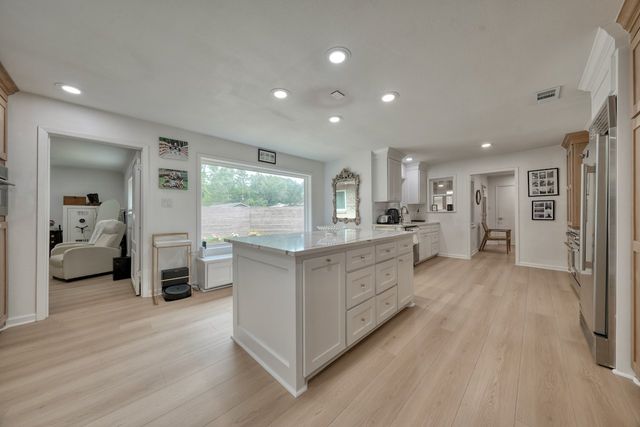 203 Texas Drive, Hideaway, TX 75771