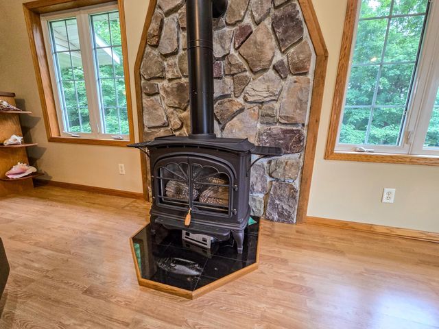 1380 90th Street SW, Alexandria, MN 56308