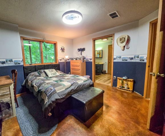 1380 90th Street SW, Alexandria, MN 56308