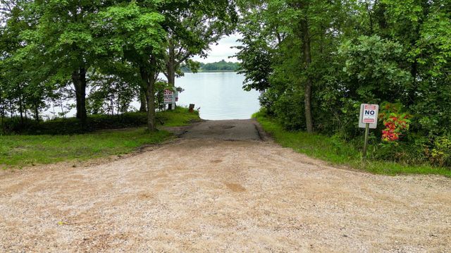 1380 90th Street SW, Alexandria, MN 56308