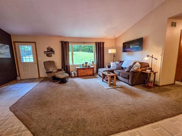 1380 90th Street SW, Alexandria, MN 56308