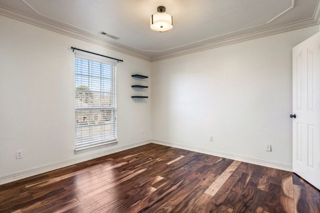 507 E Andrew Avenue, Springdale, AR 72764