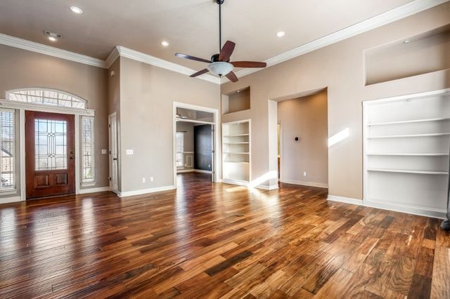 507 E Andrew Avenue, Springdale, AR 72764