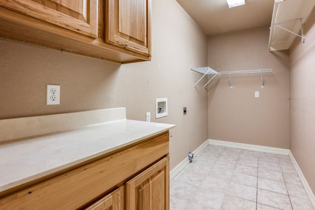 507 E Andrew Avenue, Springdale, AR 72764