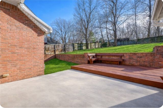 507 E Andrew Avenue, Springdale, AR 72764