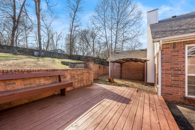 507 E Andrew Avenue, Springdale, AR 72764