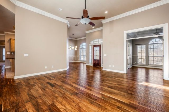 507 E Andrew Avenue, Springdale, AR 72764