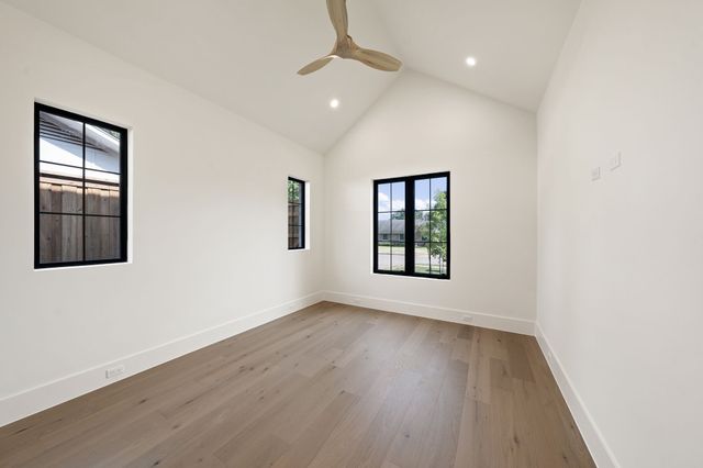 3311 Whitehall Drive, Dallas, TX 75229
