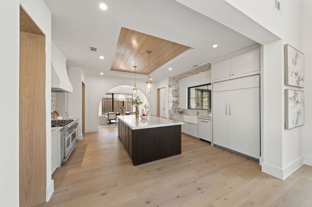 3311 Whitehall Drive, Dallas, TX 75229