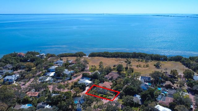 1470 SERPENTINE DRIVE S, St Petersburg, FL 33705