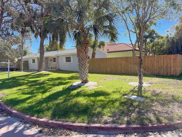 1470 SERPENTINE DRIVE S, St Petersburg, FL 33705