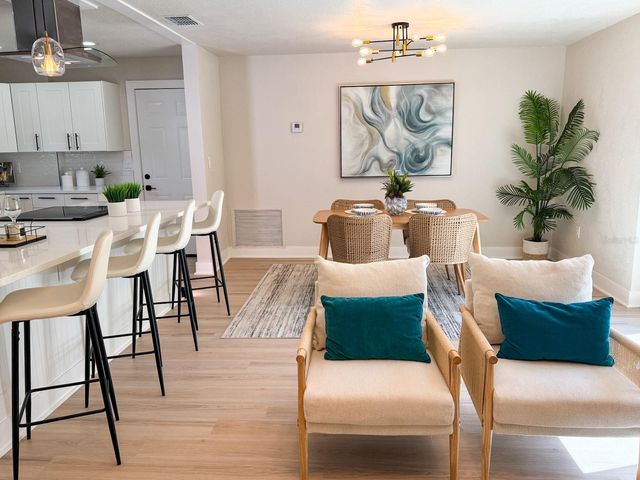 1470 SERPENTINE DRIVE S, St Petersburg, FL 33705