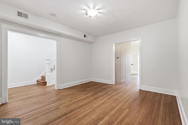 2212 NORTH CAPITOL ST NW, Washington, DC 20002