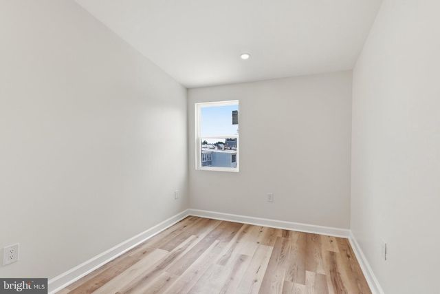 2212 NORTH CAPITOL ST NW, Washington, DC 20002