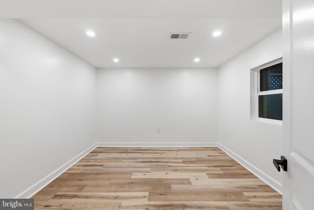 2212 NORTH CAPITOL ST NW, Washington, DC 20002
