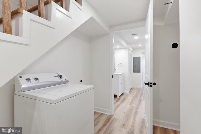 2212 NORTH CAPITOL ST NW, Washington, DC 20002