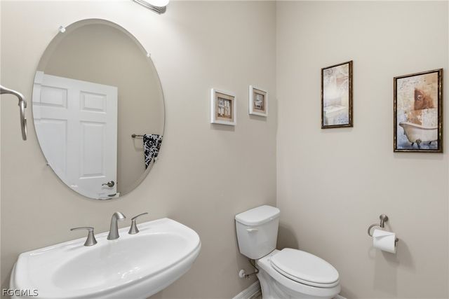 10526 Carena CIR, Fort Myers, FL 33913