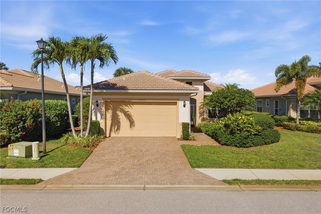 10526 Carena CIR, Fort Myers, FL 33913