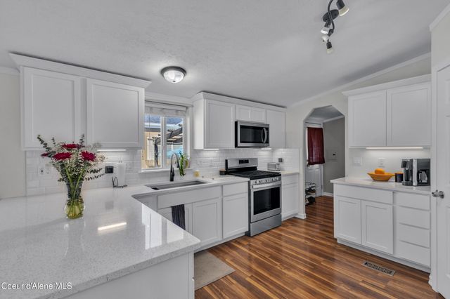 2246 W Windermere AVE, Coeur d'Alene, ID 83815 property photo