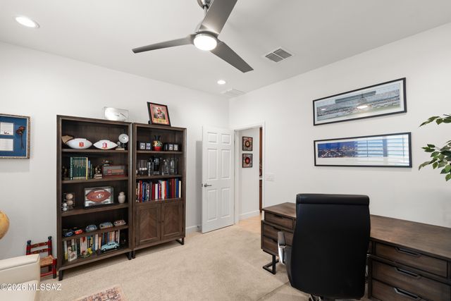 1852 N Riposte Drive, Green Valley, AZ 85614