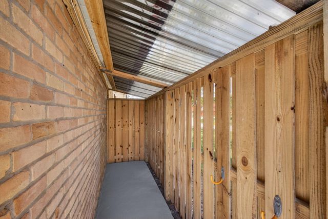 3332 N Meridian Way Way N B, Palm Beach Gardens, FL 33410