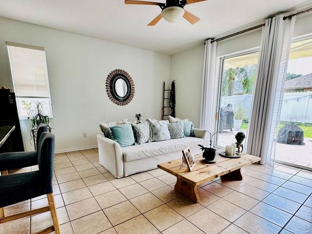 24900 OAKHAVEN COURT, Lutz, FL 33559
