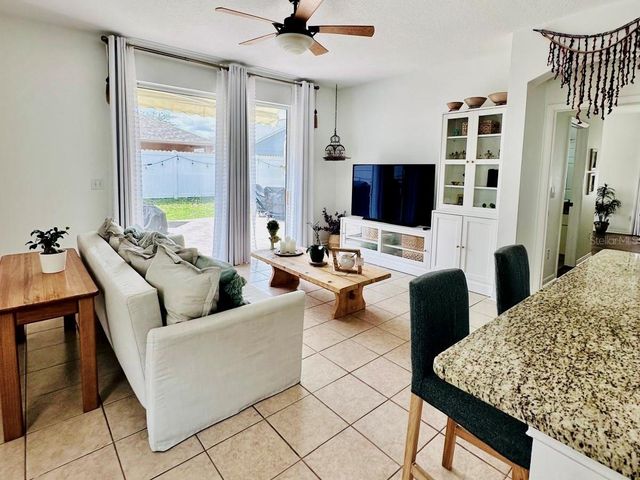 24900 OAKHAVEN COURT, Lutz, FL 33559