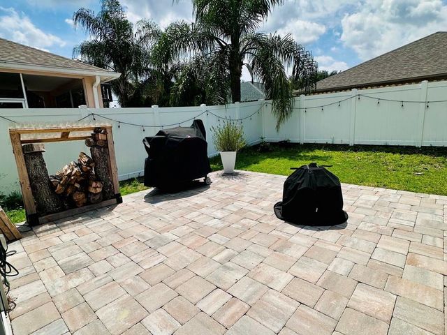 24900 OAKHAVEN COURT, Lutz, FL 33559