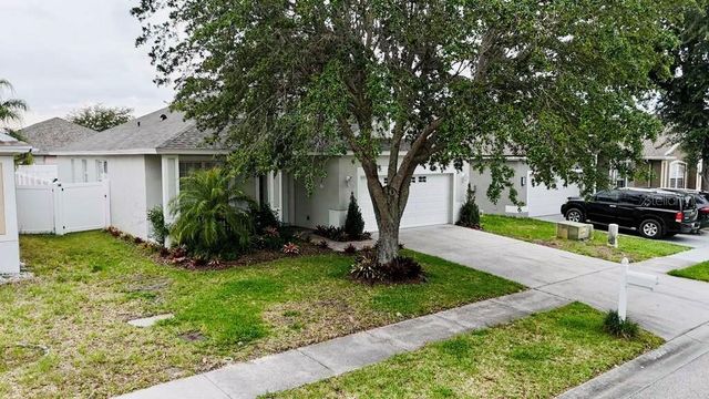 24900 OAKHAVEN COURT, Lutz, FL 33559
