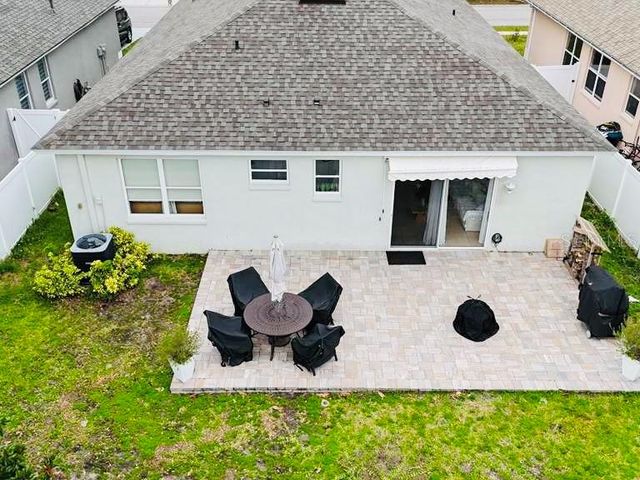 24900 OAKHAVEN COURT, Lutz, FL 33559